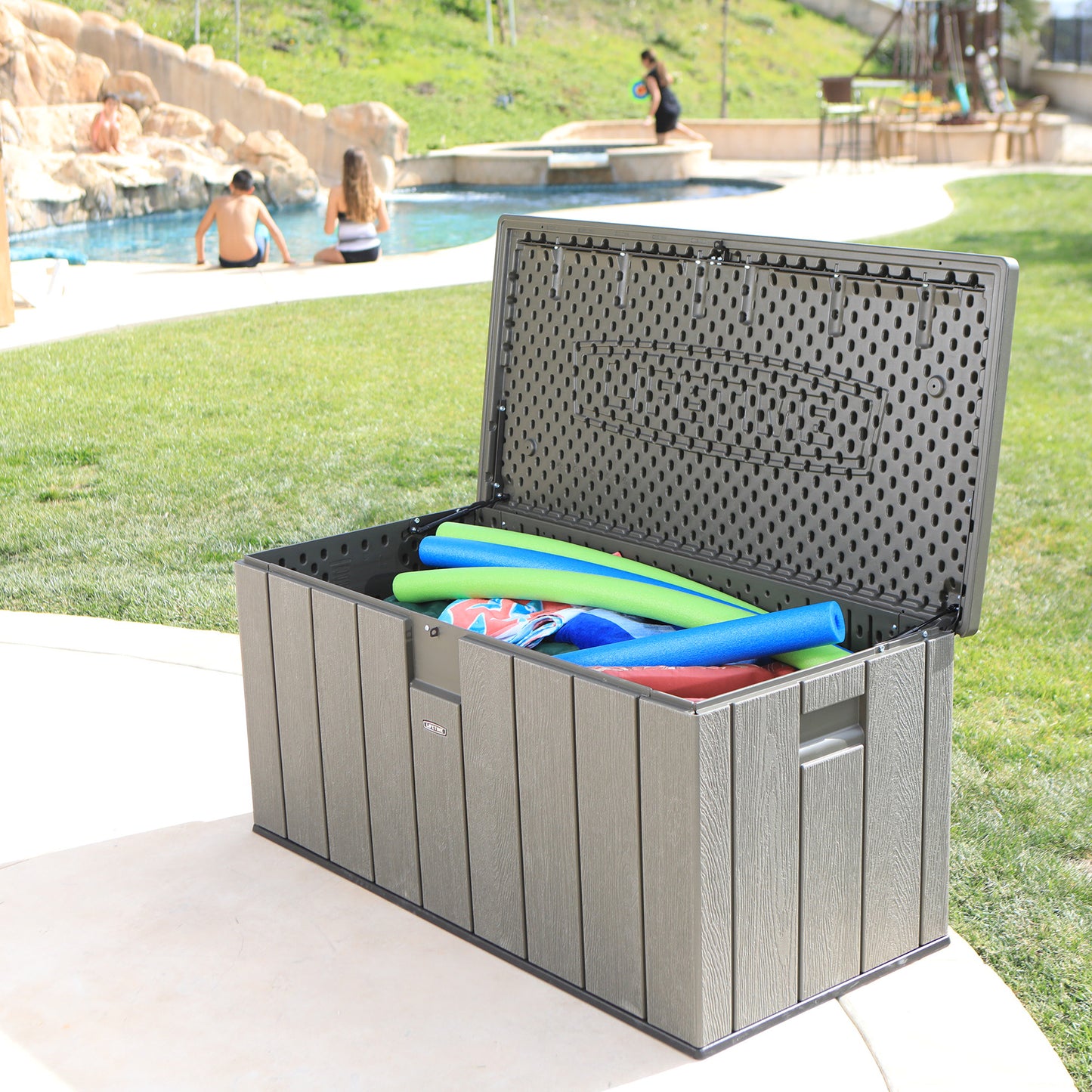 Lifetime Outdoor Storage Deck Box - 680L