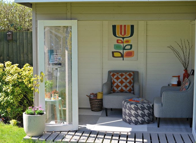 Interior of Waltons summerhouse from Ana Mum Diary with cosy touches Interior of Waltons summerhouse from Ana Mum Diary with cosy touches