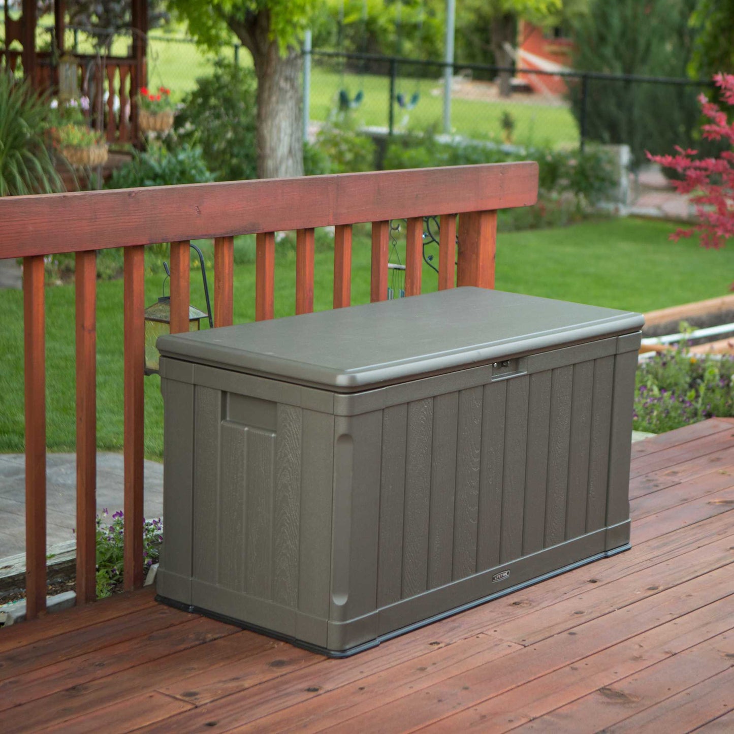 Lifetime Outdoor Storage Deck Box - 430L