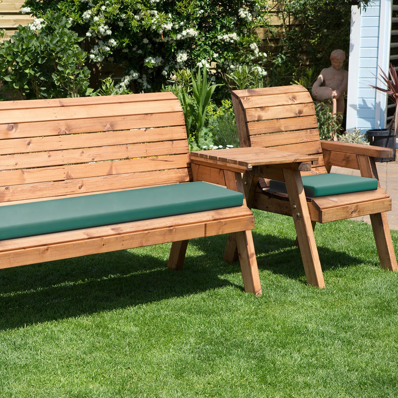 Charles Taylor Four Seat Straight Companion Set With Cushions