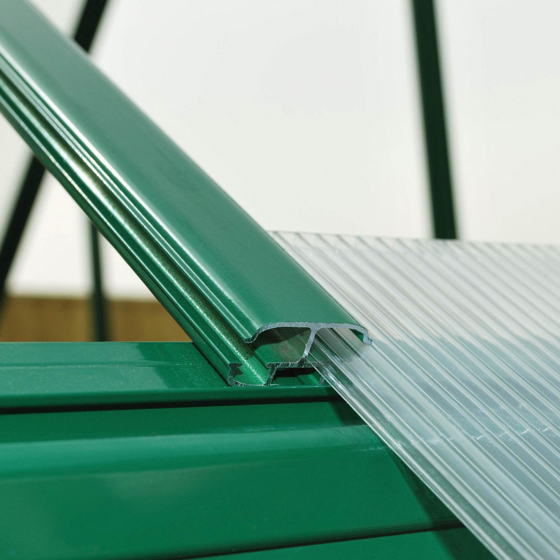 Sliding panels on a greenhouse